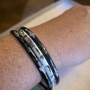 Floral Enamel Bangle Set